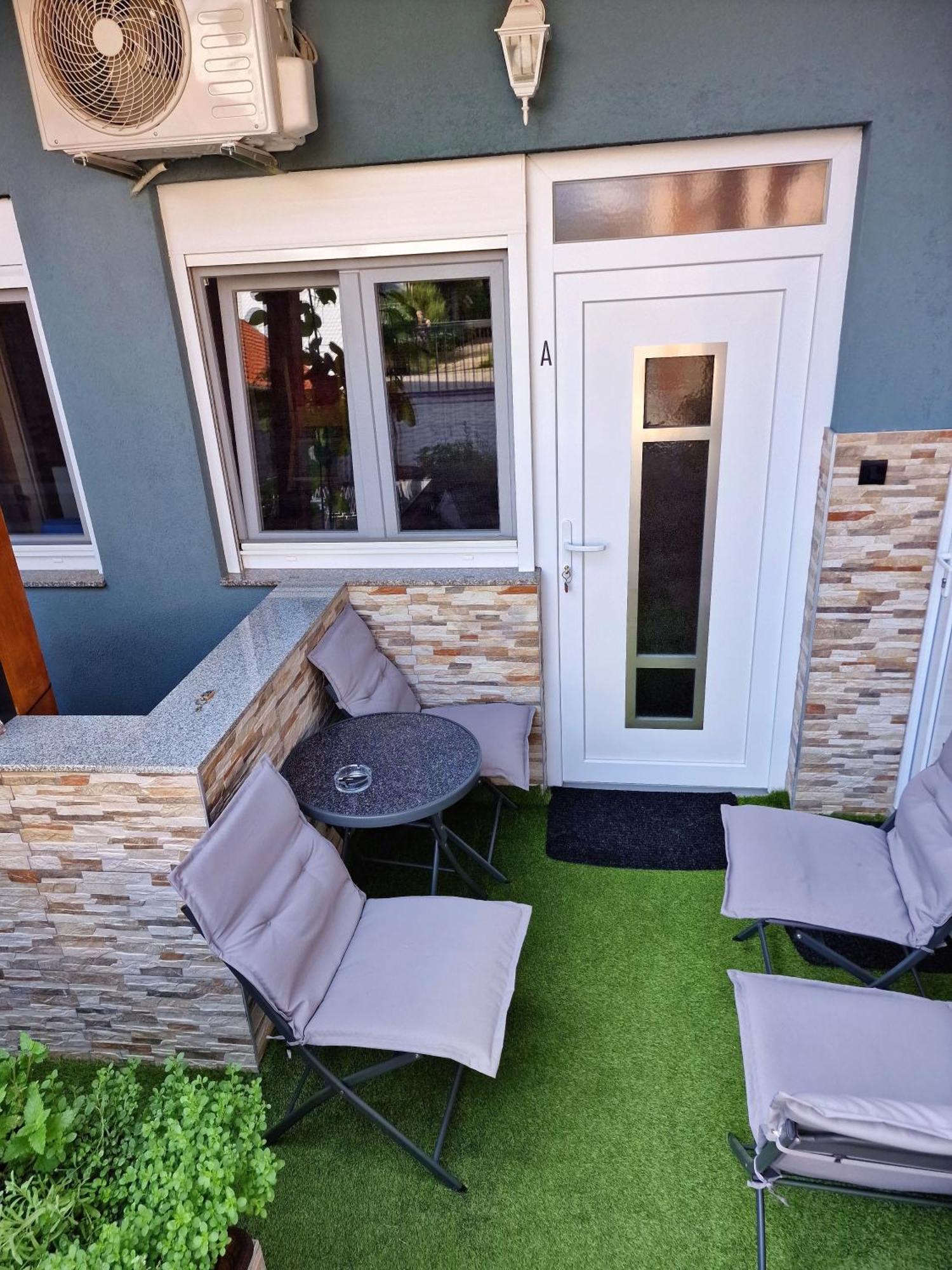 Studio Apartman Lorena Daire Zagreb Dış mekan fotoğraf
